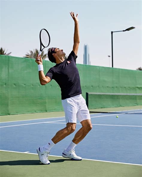 roger federer tennis pro.